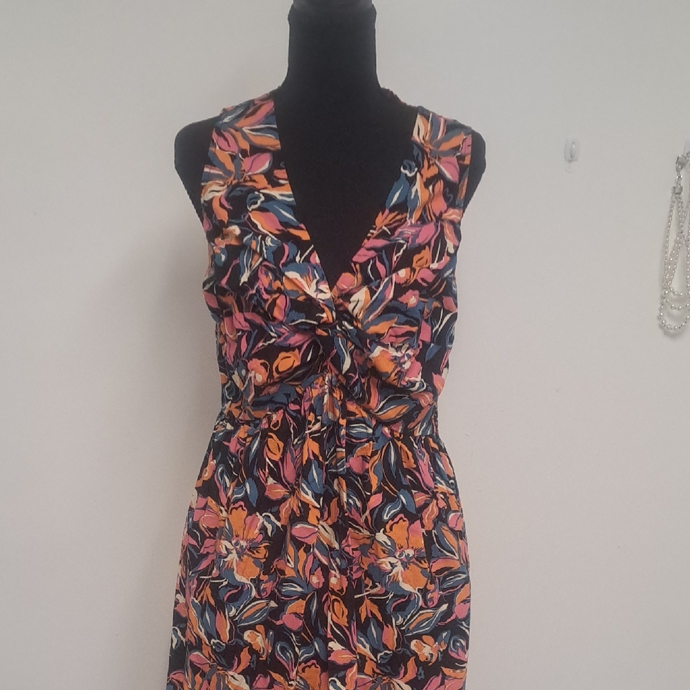 Sleeveless Floral Knot-Front Maxi Dress in Black with Pink & Orange Print
